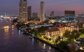 Ibis Bangkok Riverside